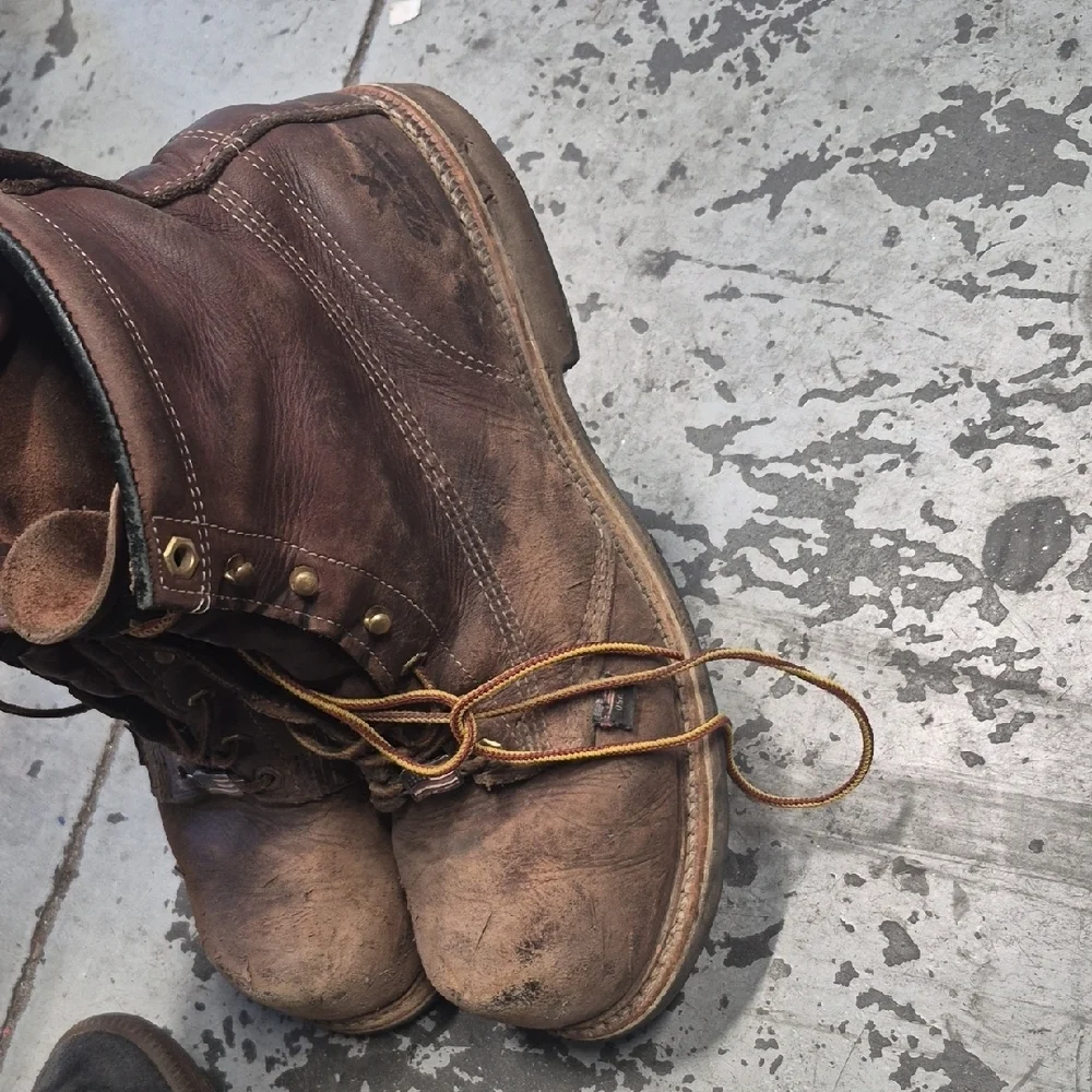 Men's Brown Leather Work Boots - Classic Lace-Up